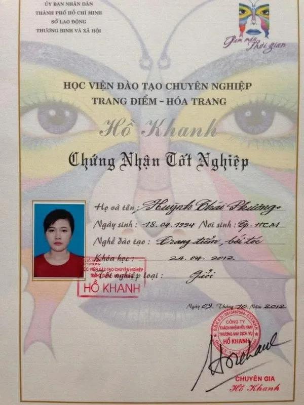 Chứng nhận Hồ Khanh Academy của Chu Makeup