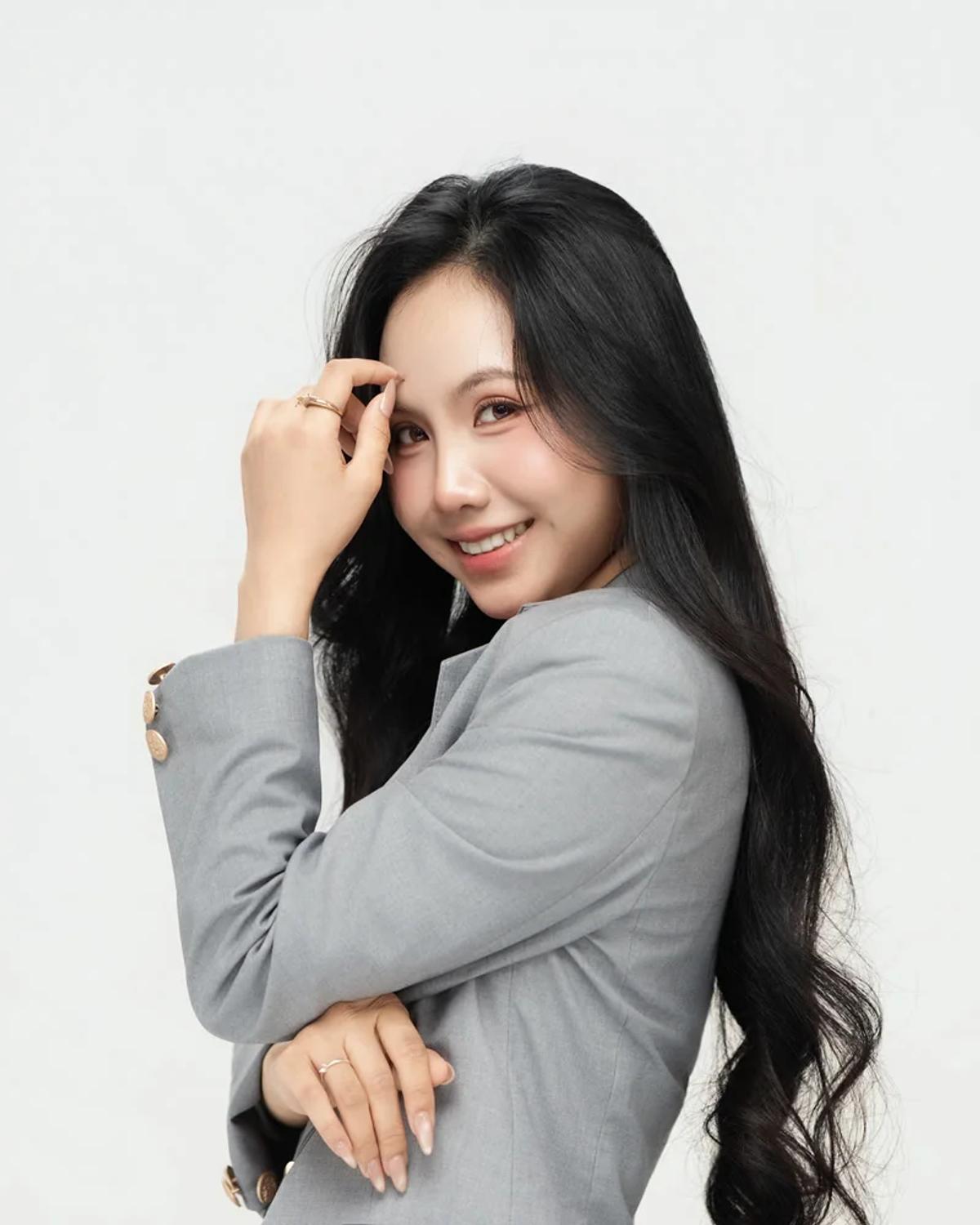 Ánh Tuyết — Senior Instructor