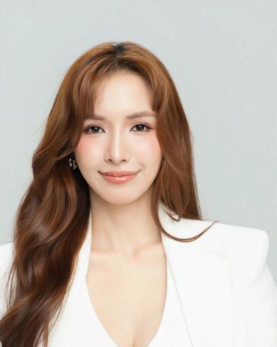 Ảnh Thùy Dương