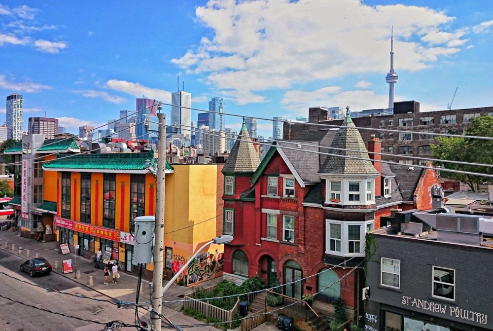Toronto skyline and neighbourhood streets in Ontario