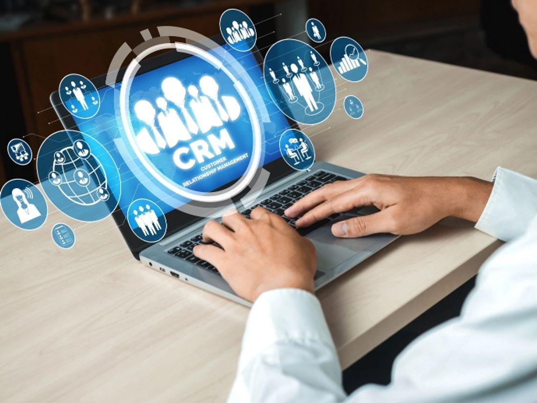 7 Outstanding Real Estate Software for Agents and Brokers