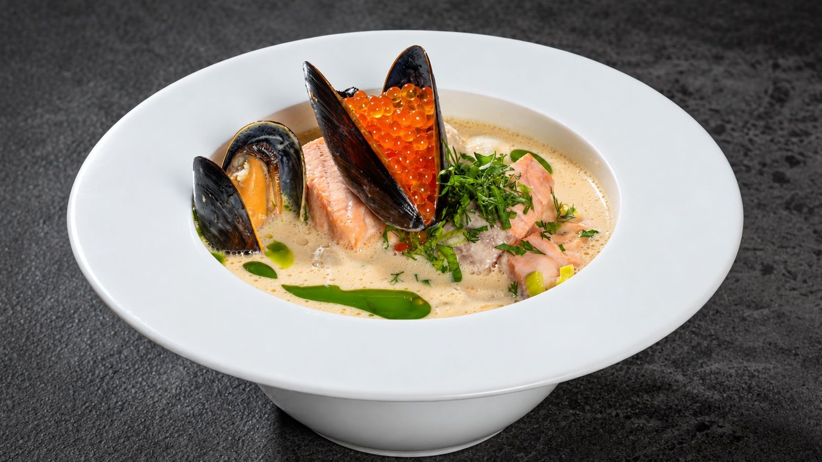 Sopa de pescado en Oslo: marisco caliente para los fríos días de otoño