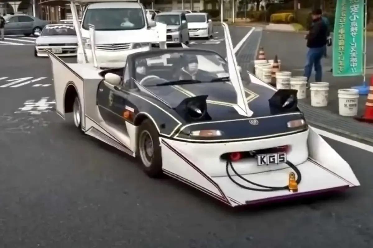 Echoes of Roaring Spirits: A Symphony of Bosozoku Machines