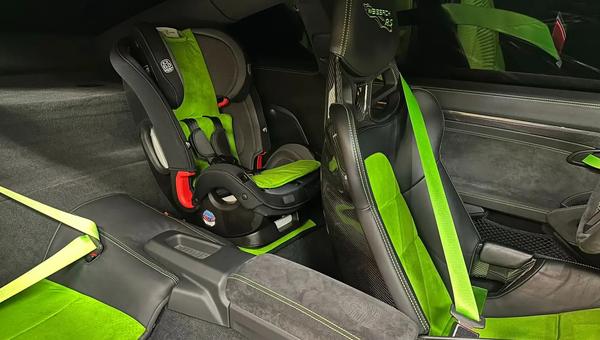 The Best Sports Cars That Fit a Baby Seat: A Perfect Blend of Speed and Family Life