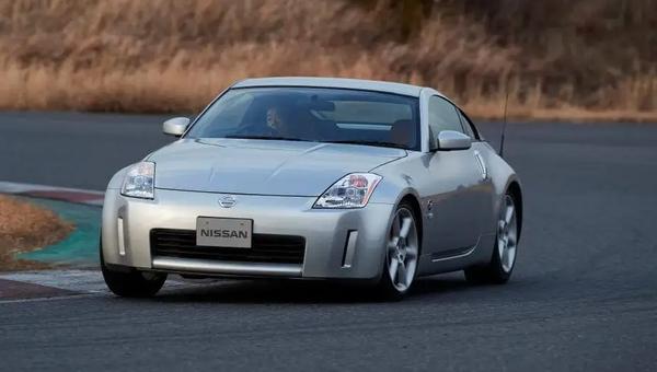 The Z33: A Symbol of Revival and Influence in the Automotive World