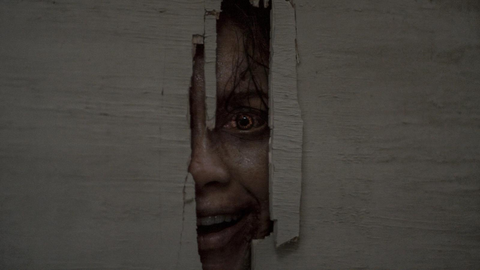 Penjelasan Alur Film Evil Dead Burn