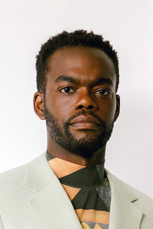 Foto profil William Jackson Harper, pemeran Josh dalam Midsommar