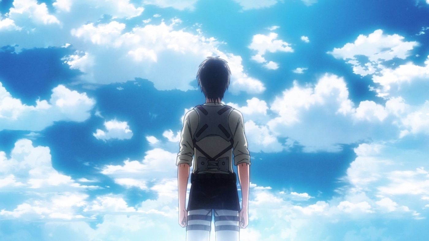 Siluet karakter menatap langit berawan luas dalam adegan Attack on Titan