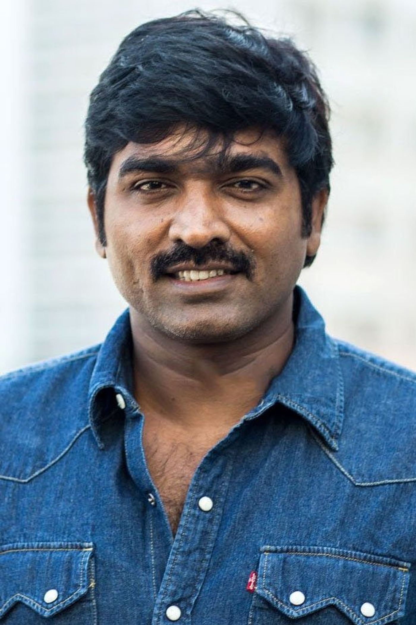 Foto Vijay Sethupathi, pemeran utama dalam film Maharaja