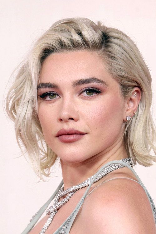 Foto: Florence Pugh sebagai Yelena Belova