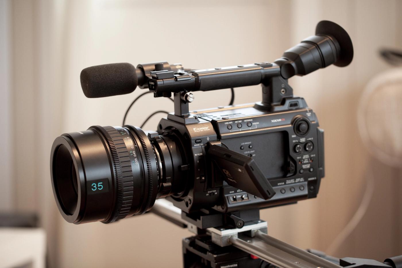 Sony PMW-F3 Super 35mm XDCAM EX Camcorder, kamera cinema Super 35 pertama Sony