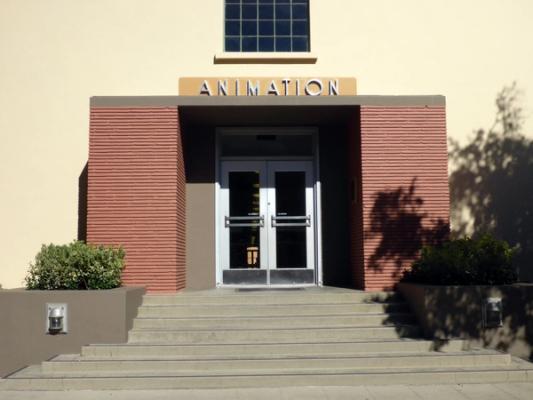 Pintu masuk Original Animation Building di Walt Disney Studios, Burbank