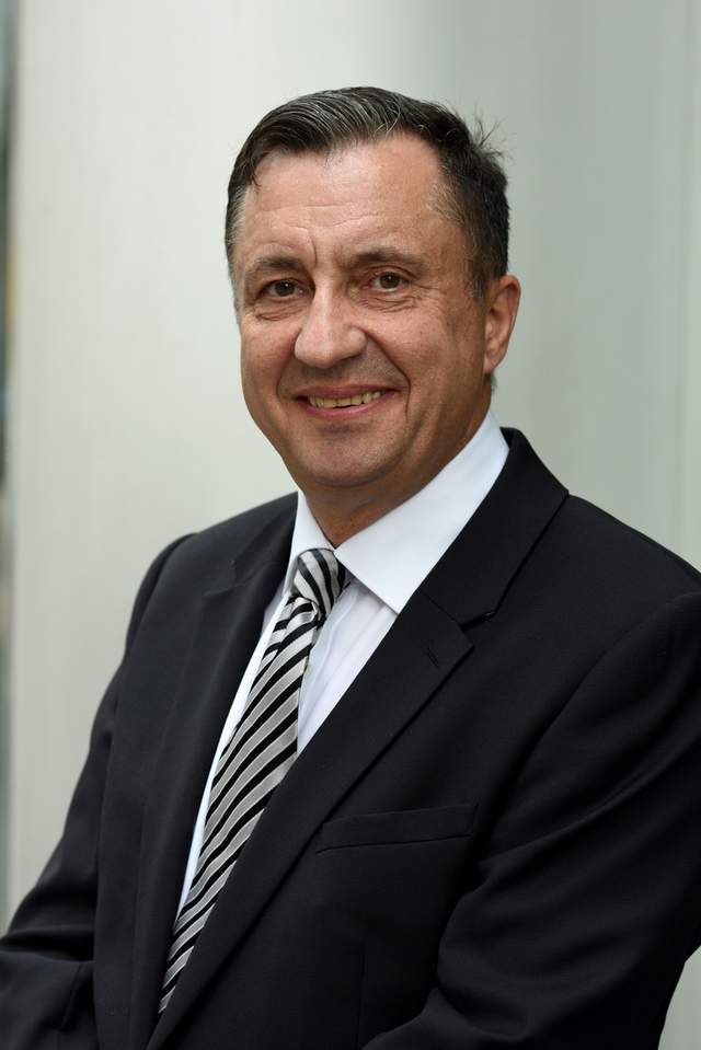 Andrew Eden, Fundraising Committee member.