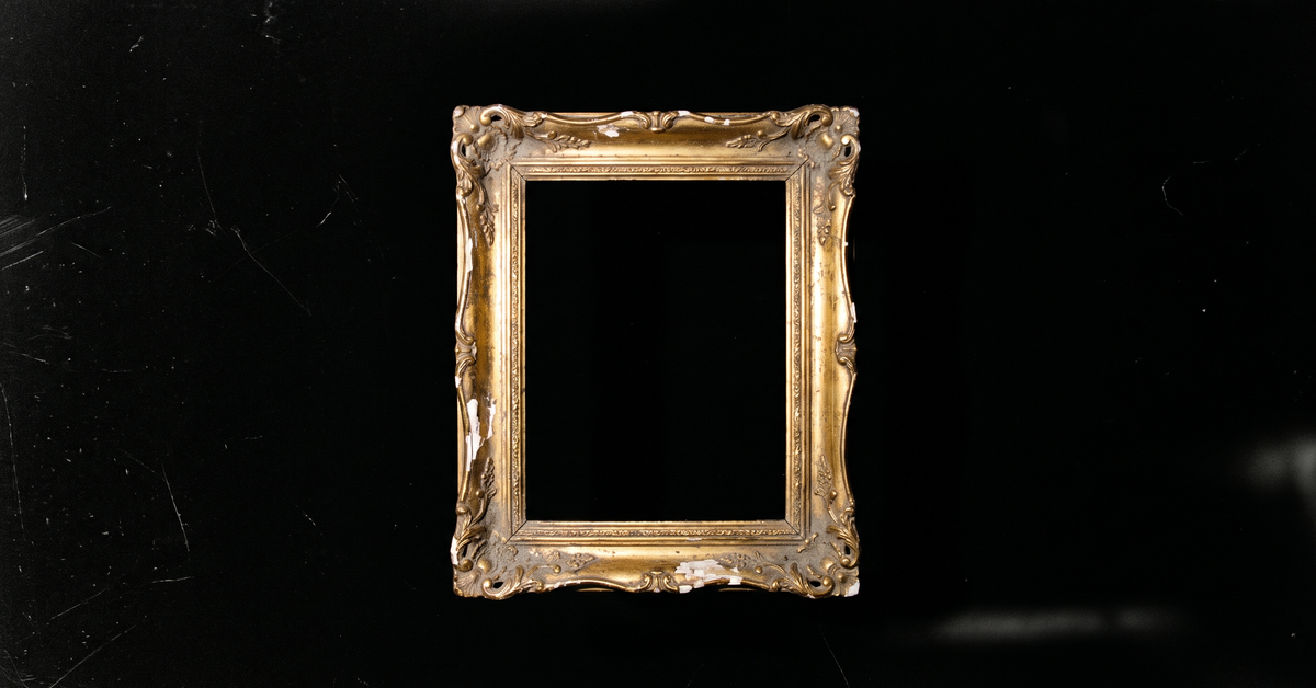 The Semiotic Emptying of the Digital Image