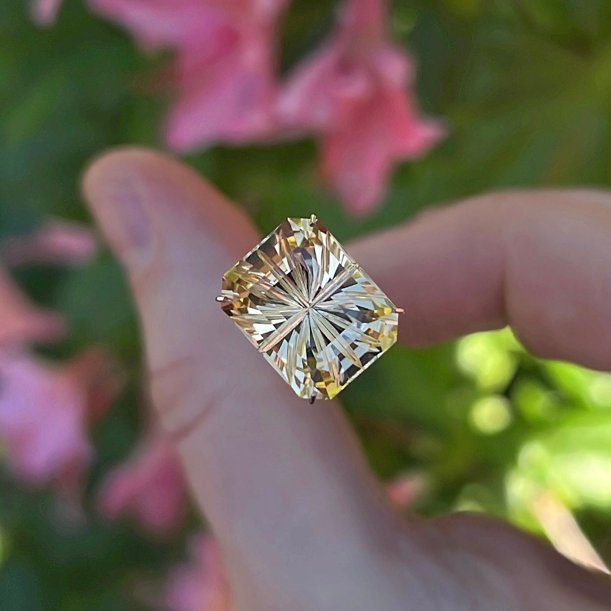 Golden Yellow Citrine, 7.95 ct — additional view 2 — ORLIVET ORL-GEM-027