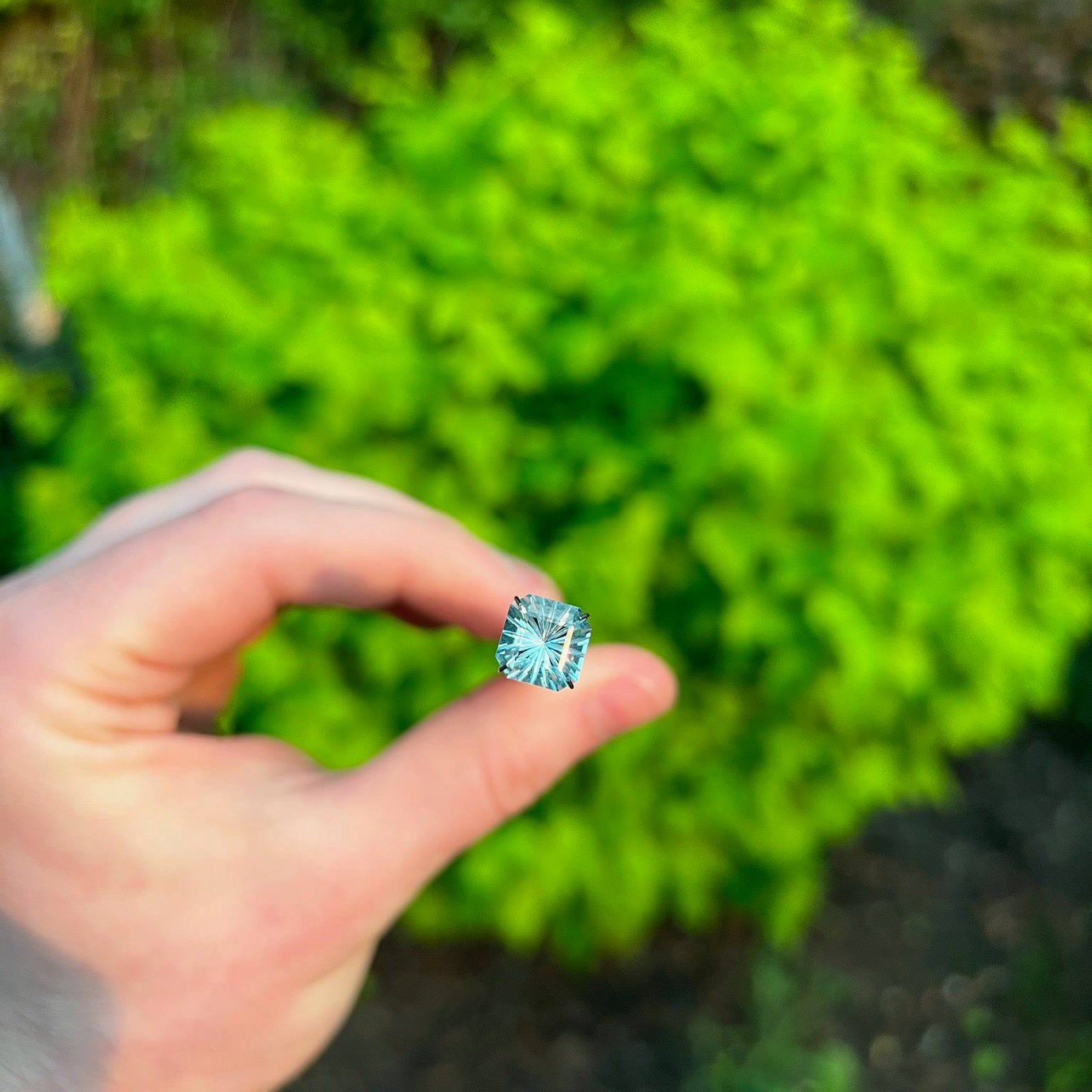 Vivid Blue Topaz — 3.00 ct — Cut-Corner Square Starburst Cut — view 7 — ORLIVET ORL-GEM-022