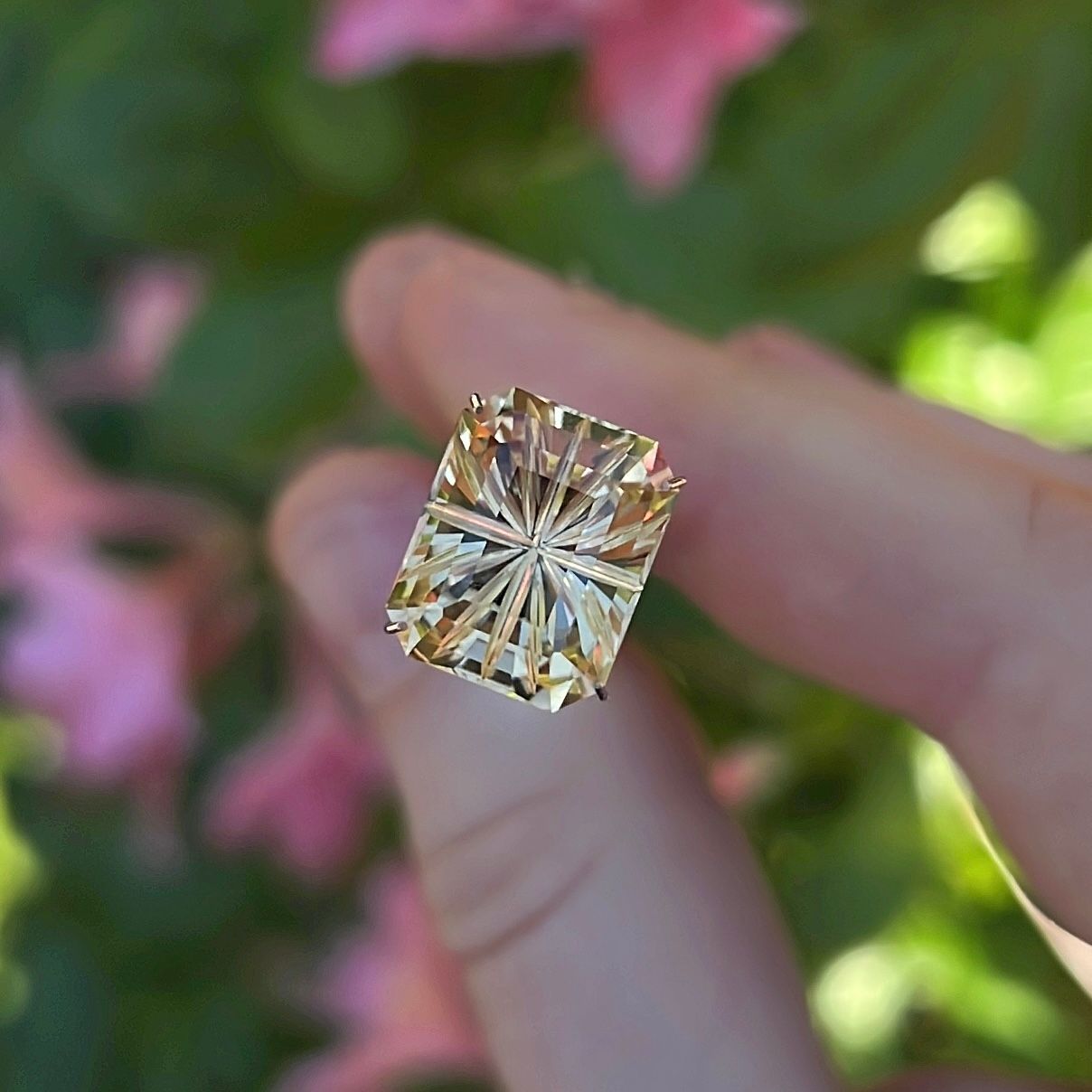 Golden Yellow Citrine, 7.95 ct — additional view 7 — ORLIVET ORL-GEM-027
