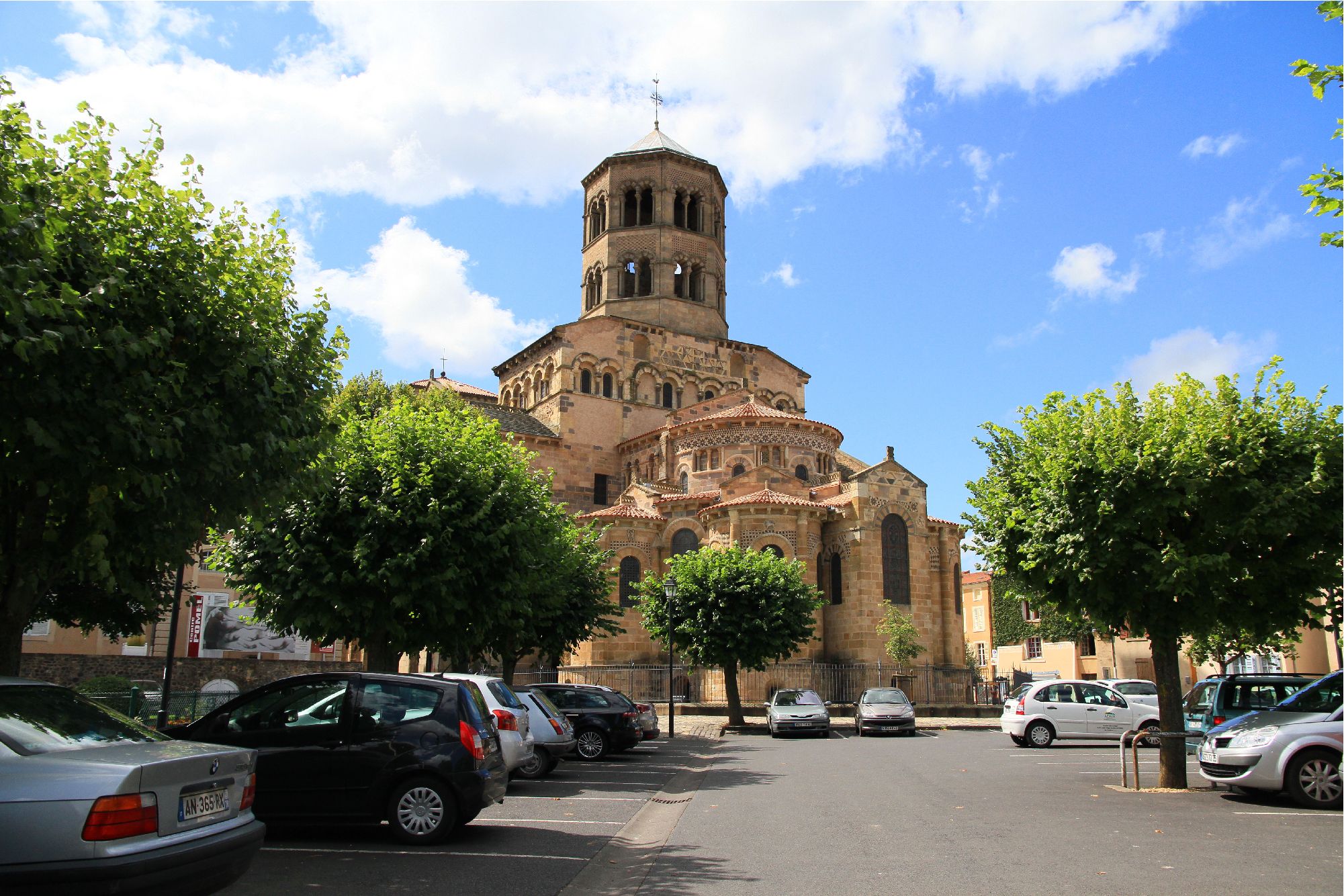 Abbatiale Saint-Austremoine