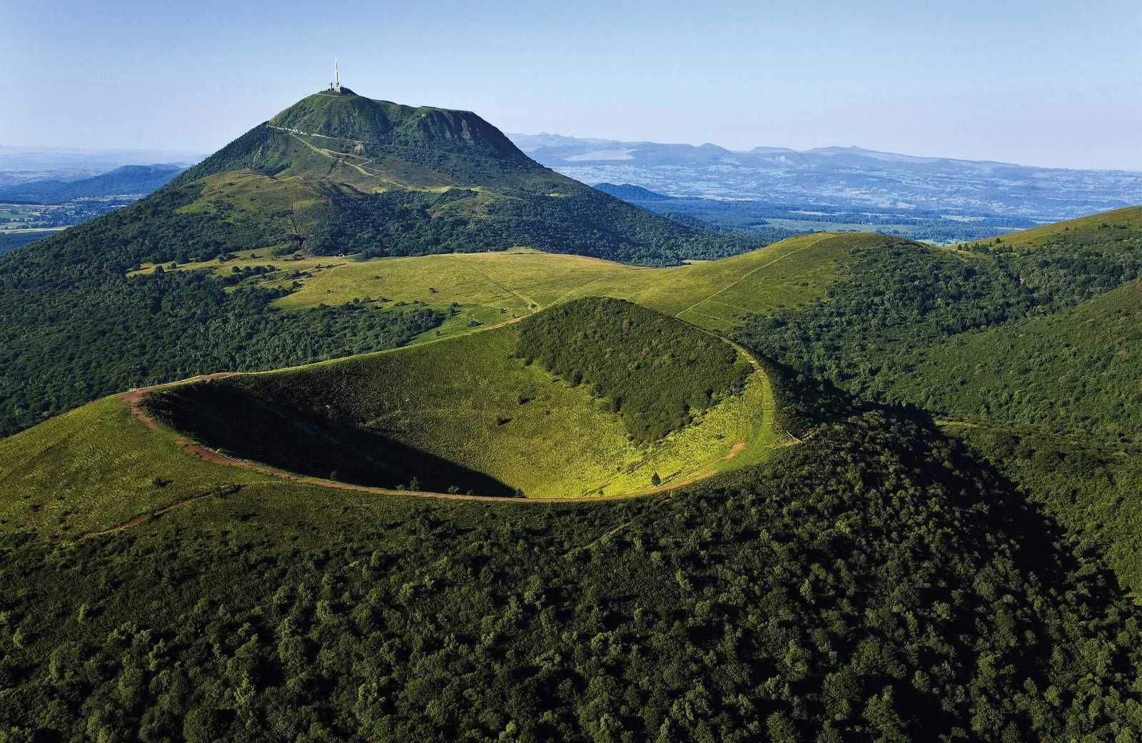 The Puy-de-Dôme: a walk to the summit
