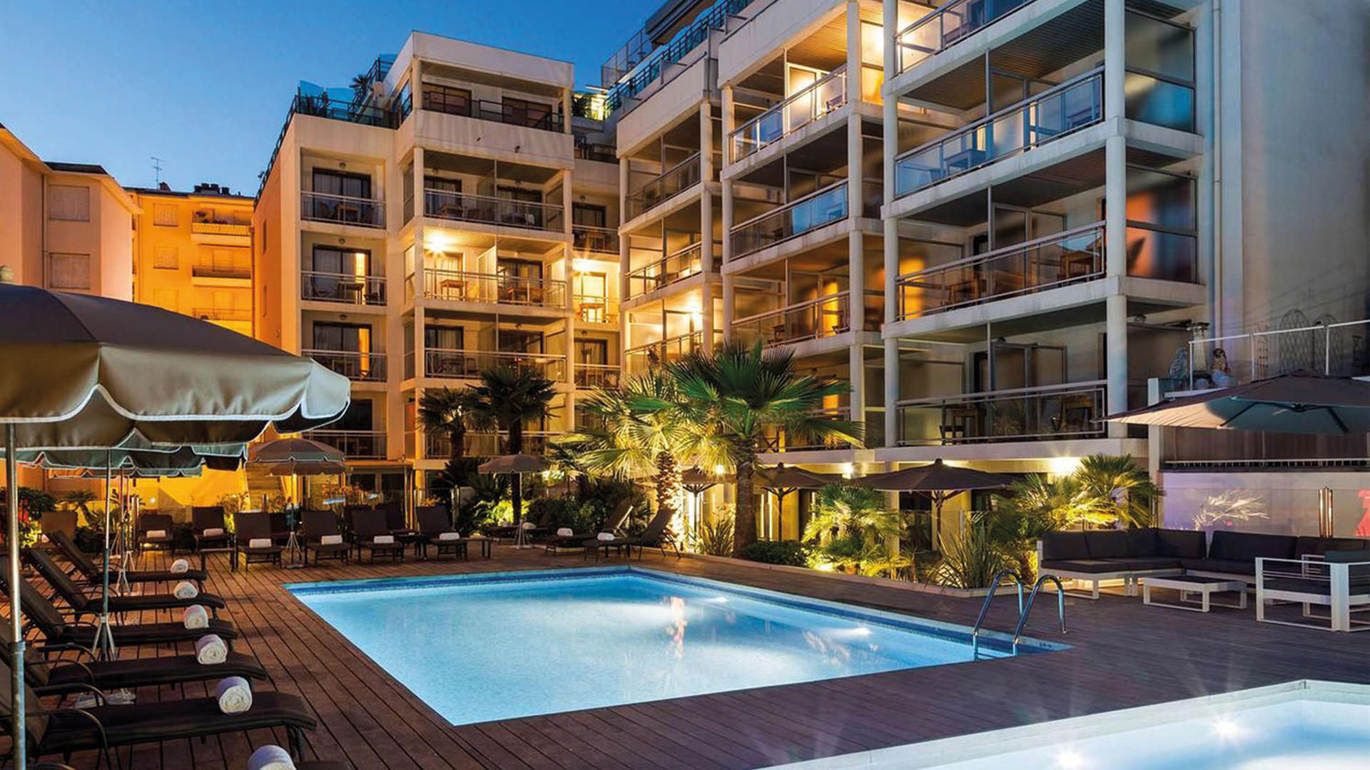 Exterior view of Neho Suites Cannes Croisette in Cannes