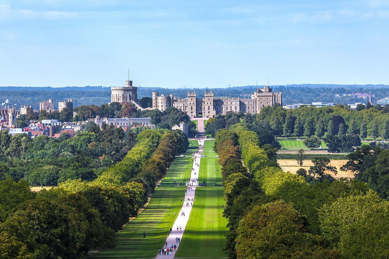 Tree-lined avenue near Windsor Castle in the Victorian era