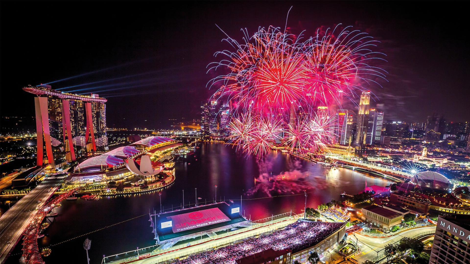Singapore Marina Bay skyline at night