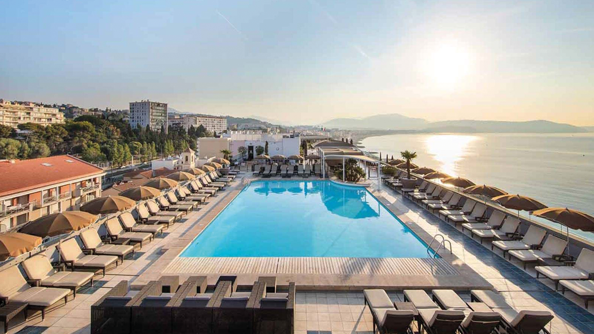 Exterior view of Radisson Blu Hotel