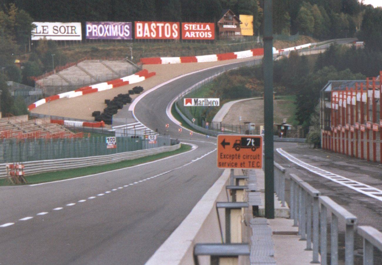 Silver grandstand: qualifying and race weekend