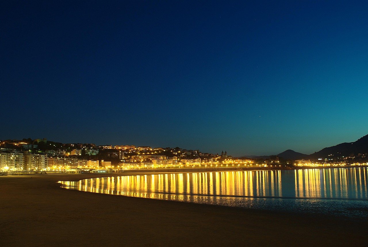 San Sebastián's La Concha bay illuminated at night