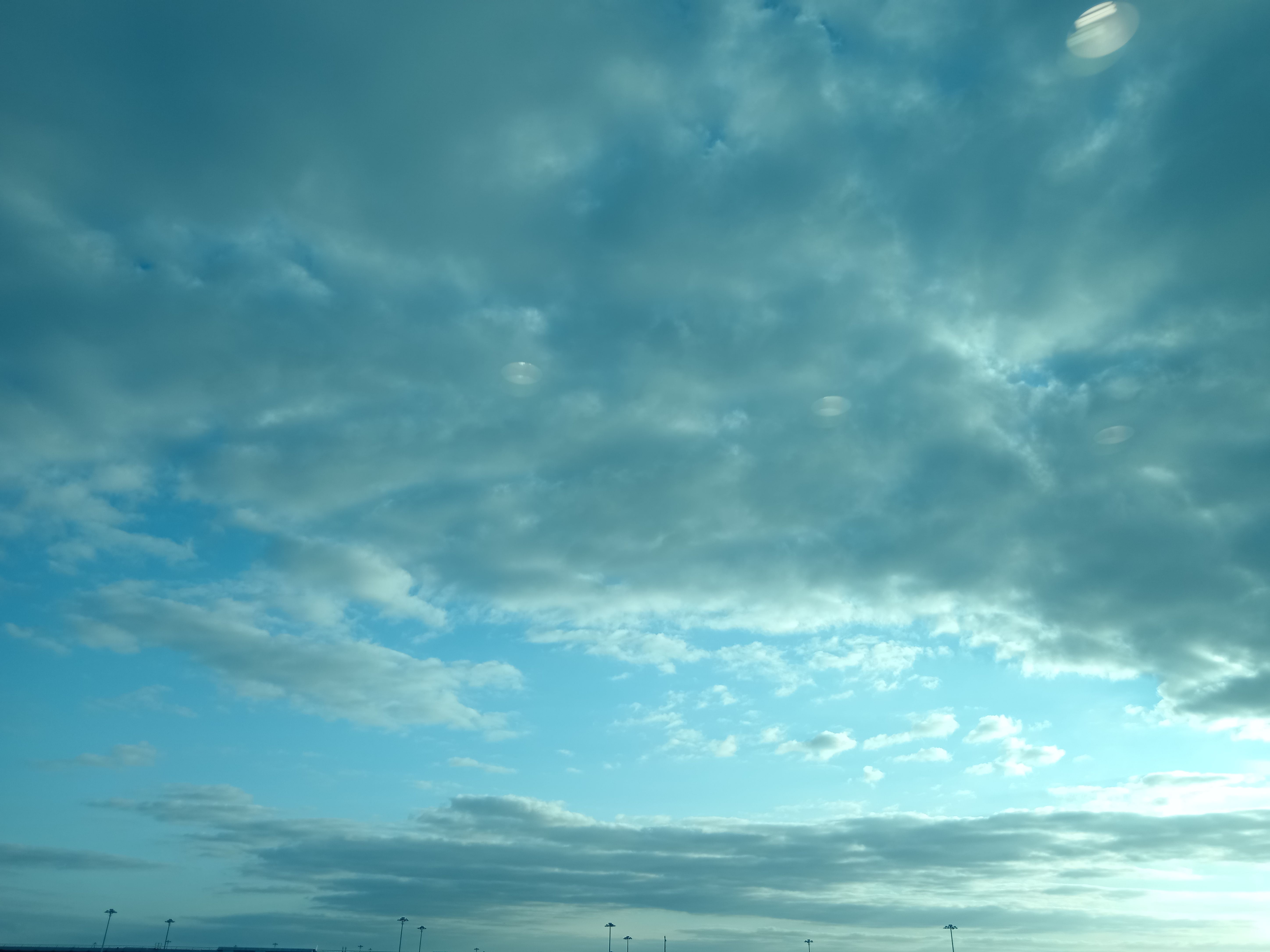 Layered cloud cover over a London sky