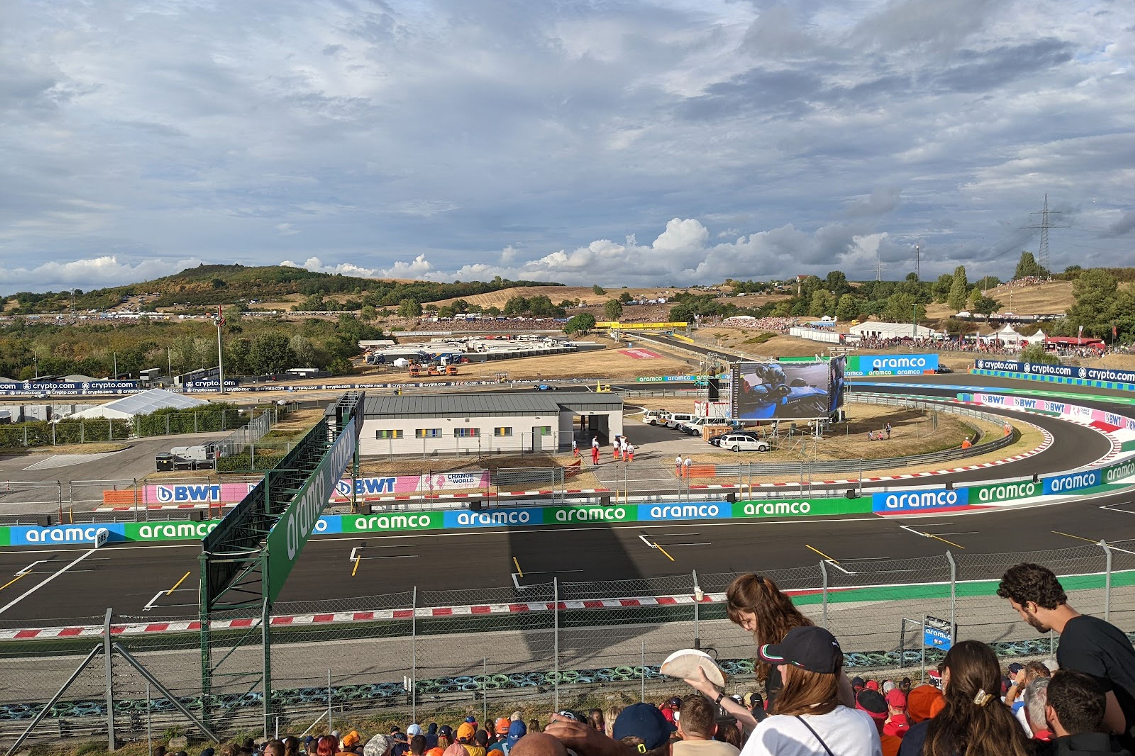Qualifying and race day from the grandstand