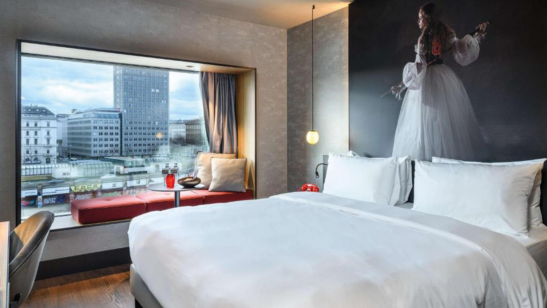 Standard room at Radisson Red