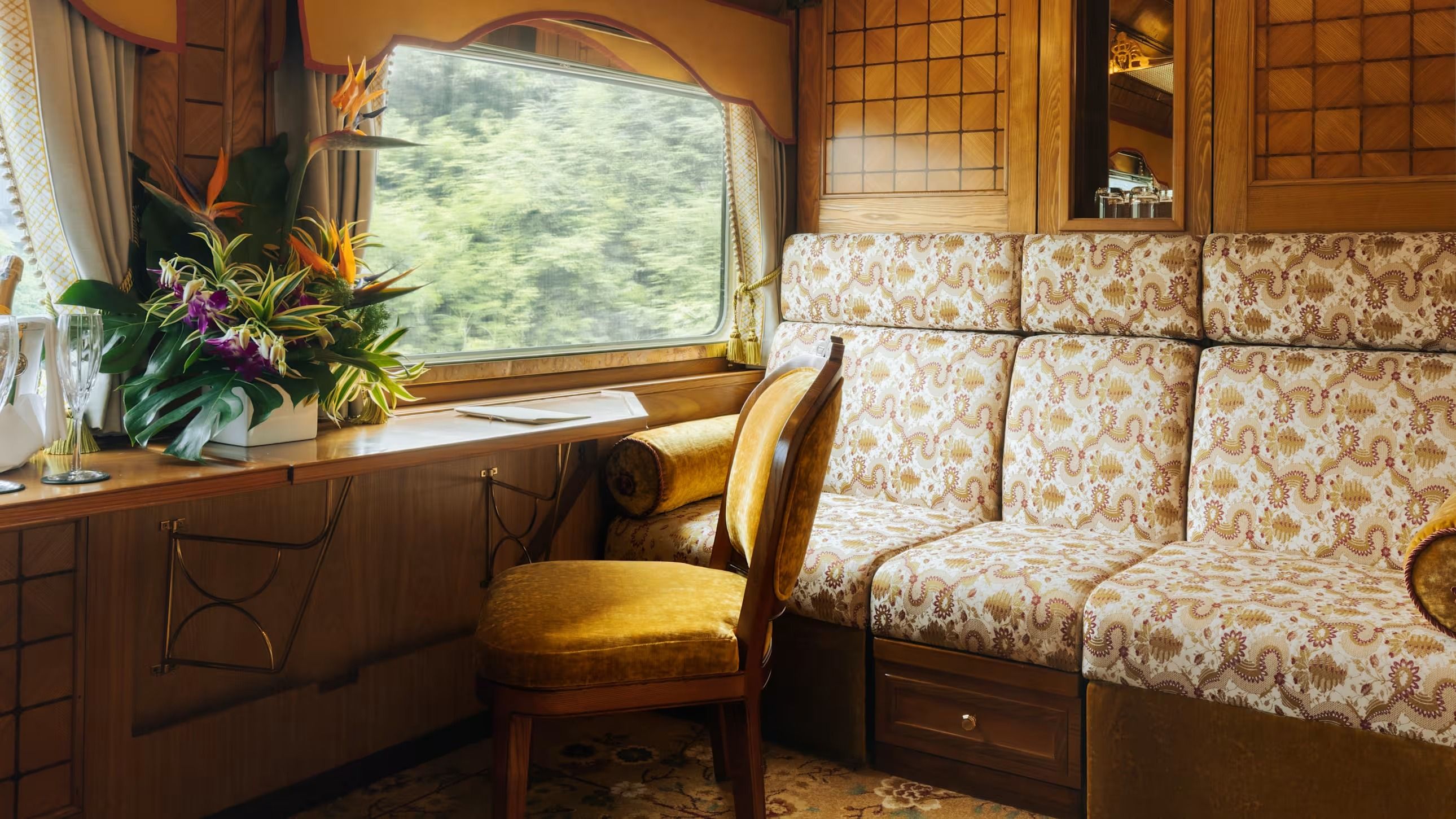 The observation car