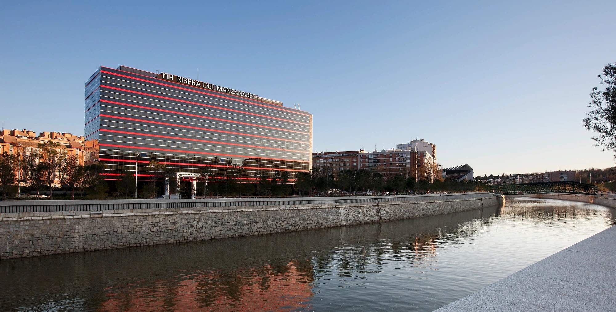 Exterior view of NH Madrid Ribera del Manzanares in Madrid