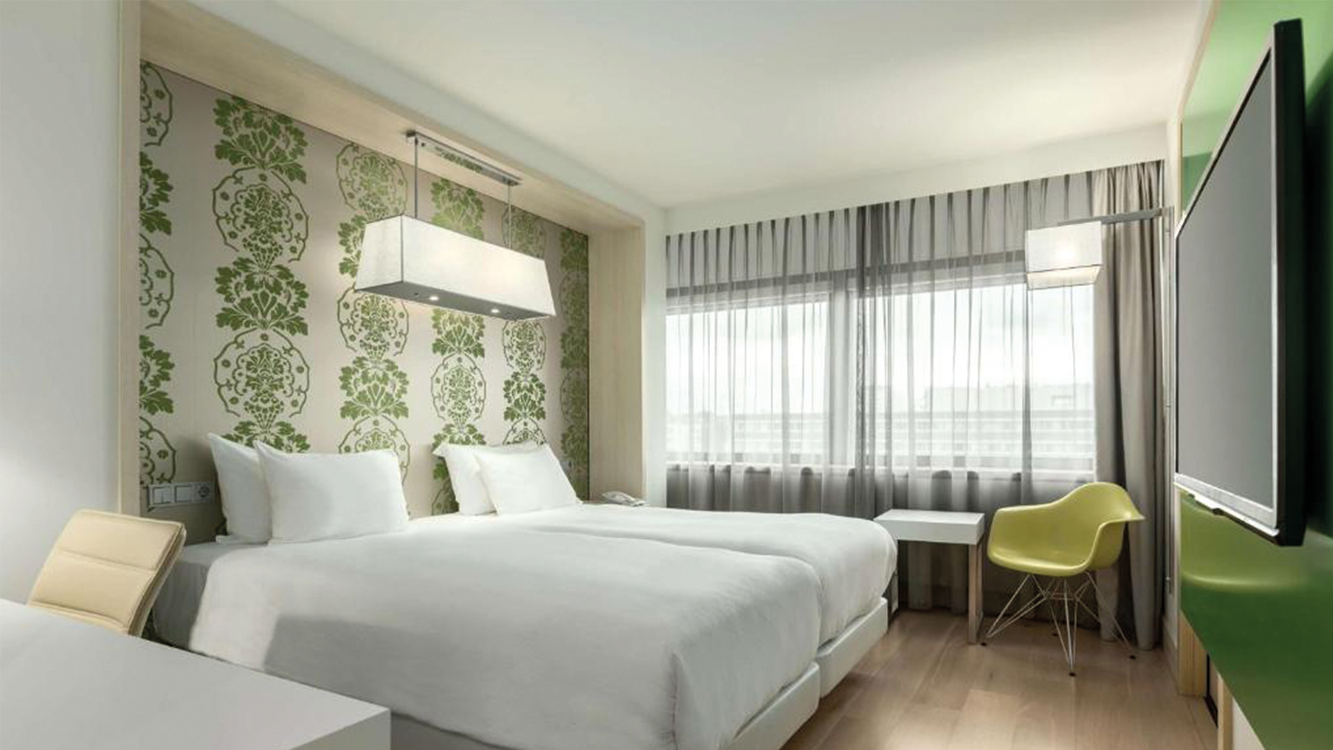 Standard room at NH Amsterdam Zuid