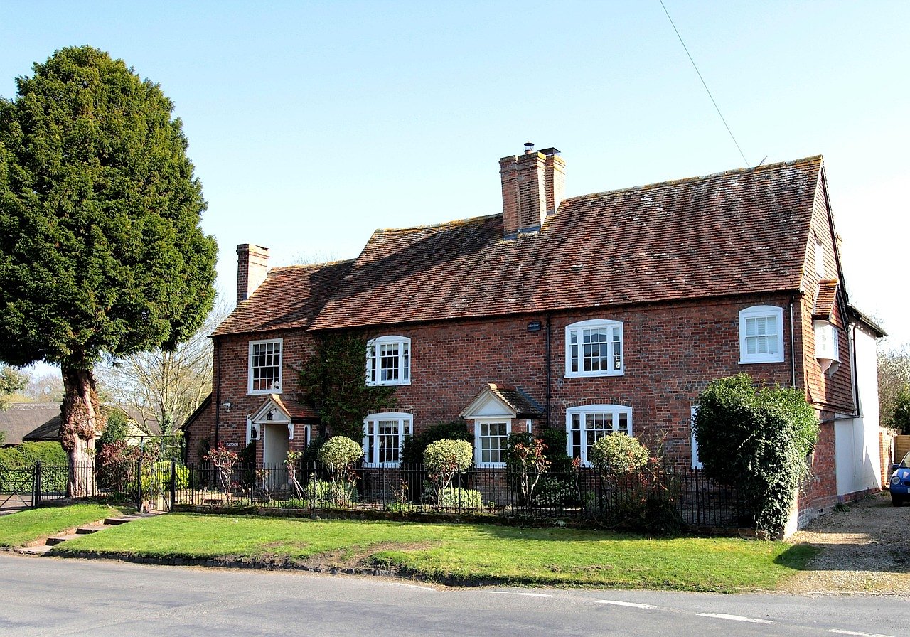 A traditional English village setting in Oxfordshire, near where Raymond Blanc first opened his restaurant