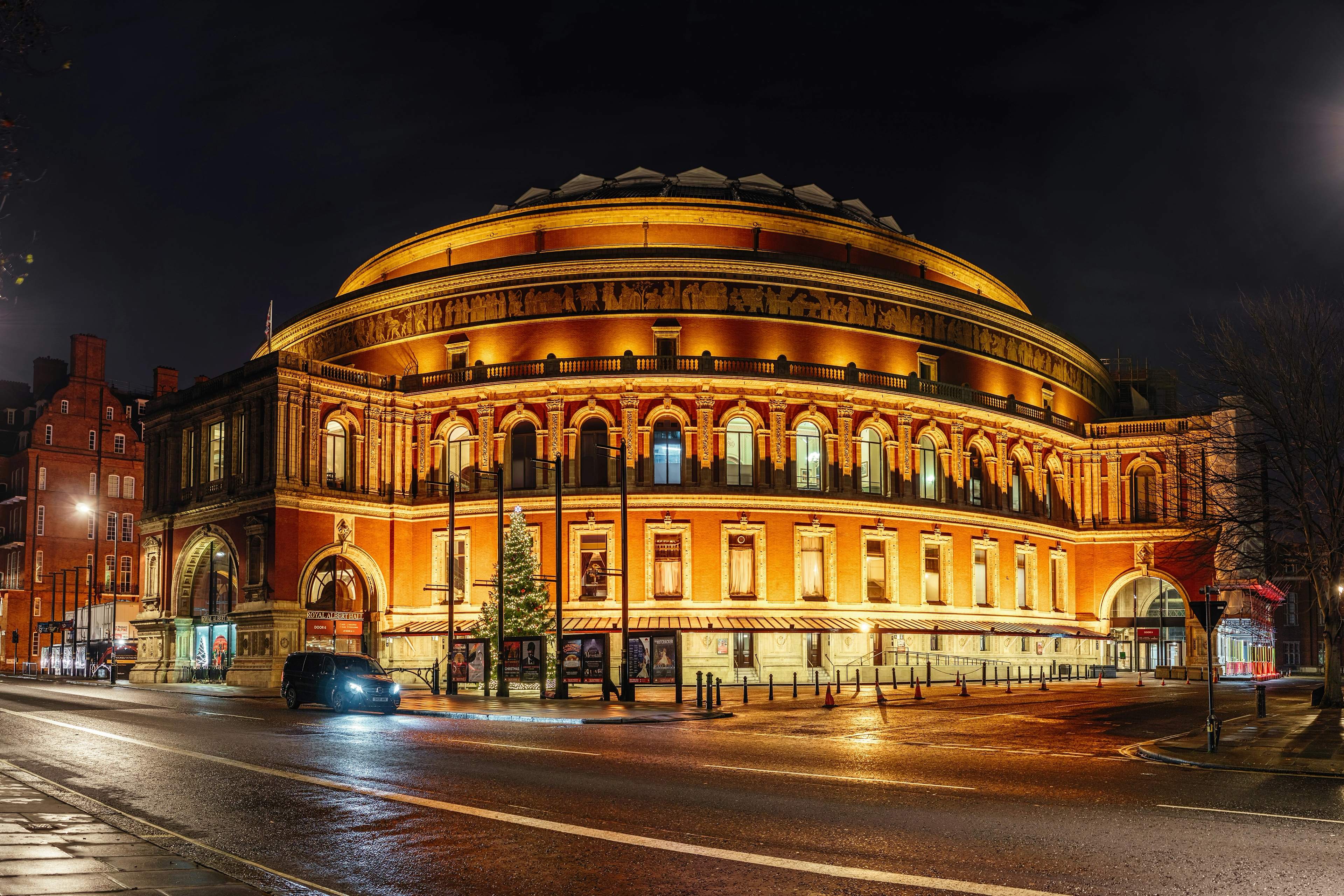 Royal Albert hall in the rain at night