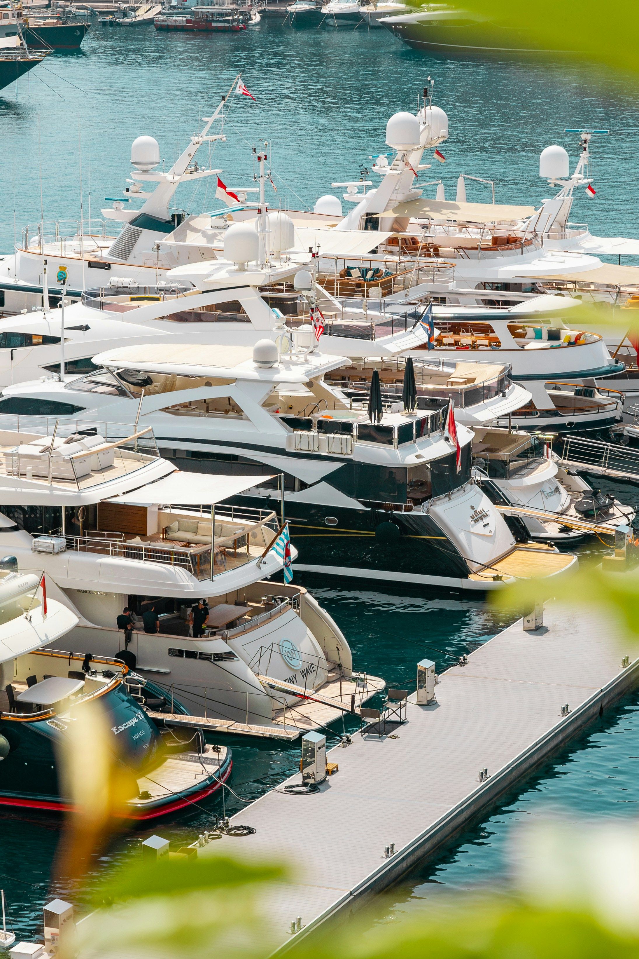 Harbour yachts as floating grandstands