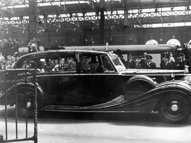 The Queen and the Duke travel to Epsom