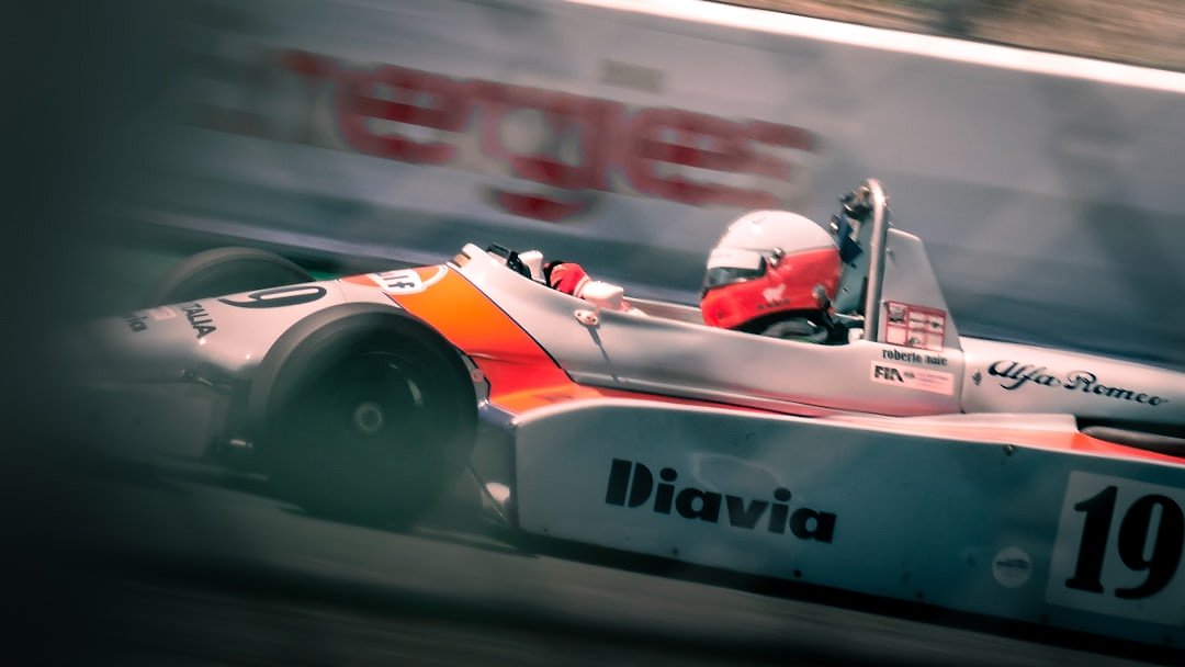 Formula 1 car in racing action at Silverstone Circuit