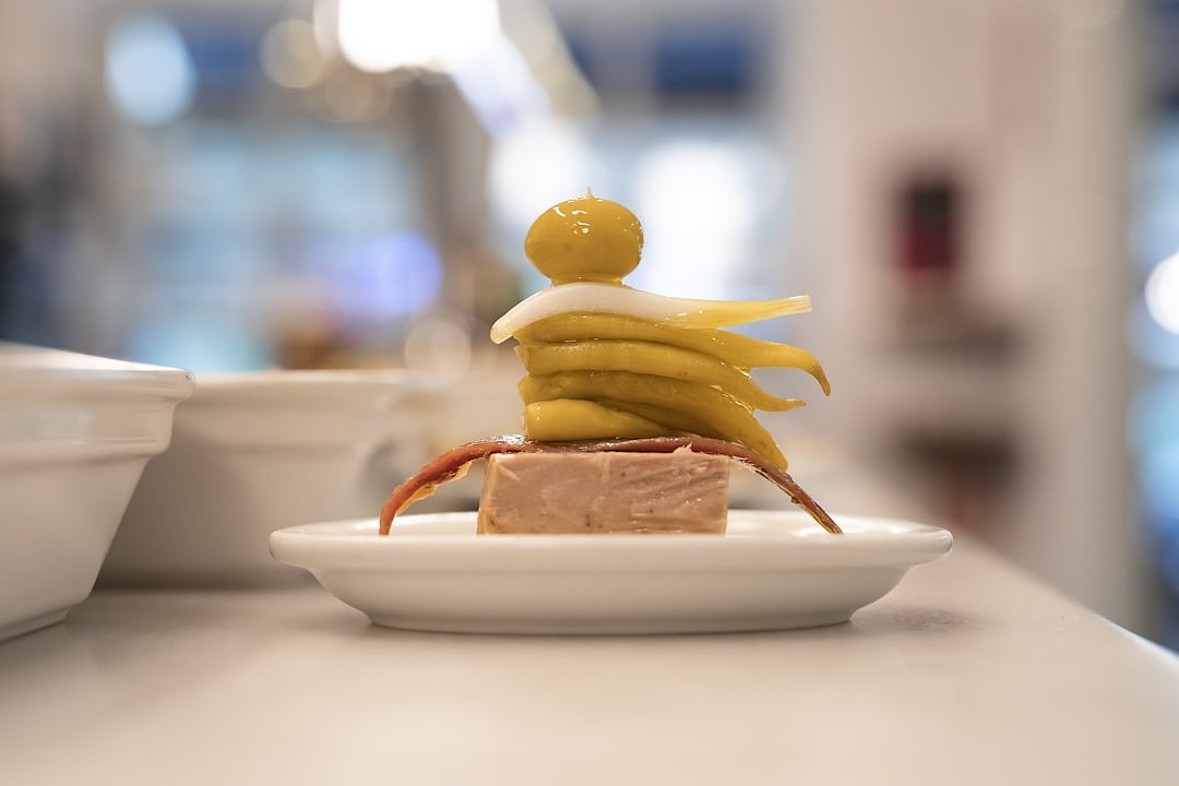 A molecular gastronomy dish with artistic plating