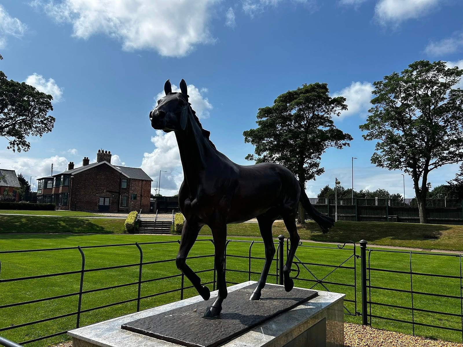 The bronze statue of Red Rum at Aintree Racecourse