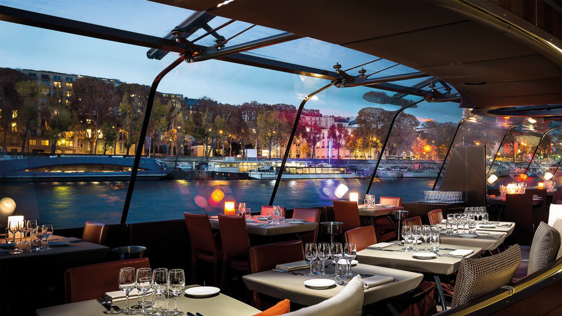 Dinner Cruise on The Bateaux Parisiens