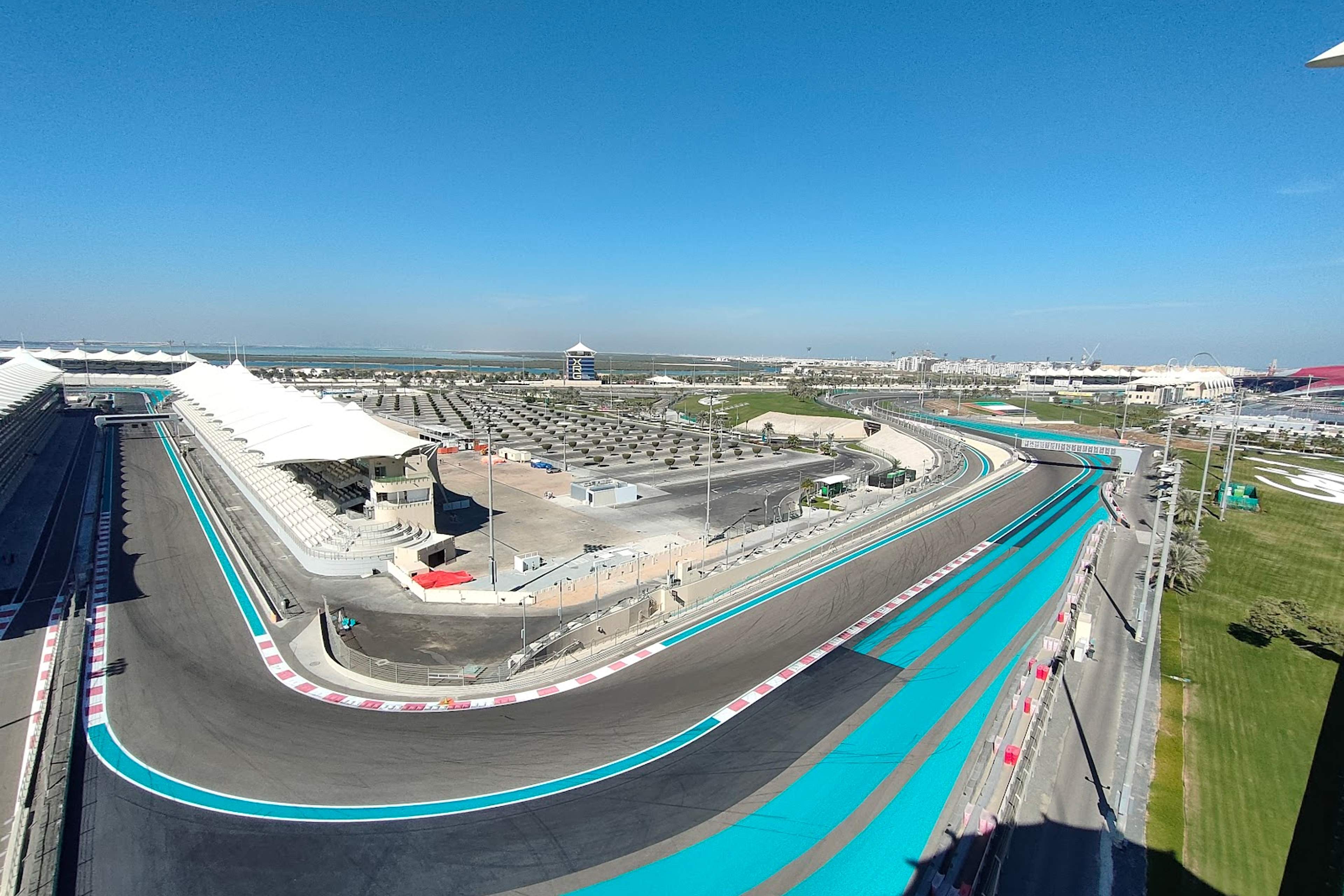 F1's first day-night race, since 2009