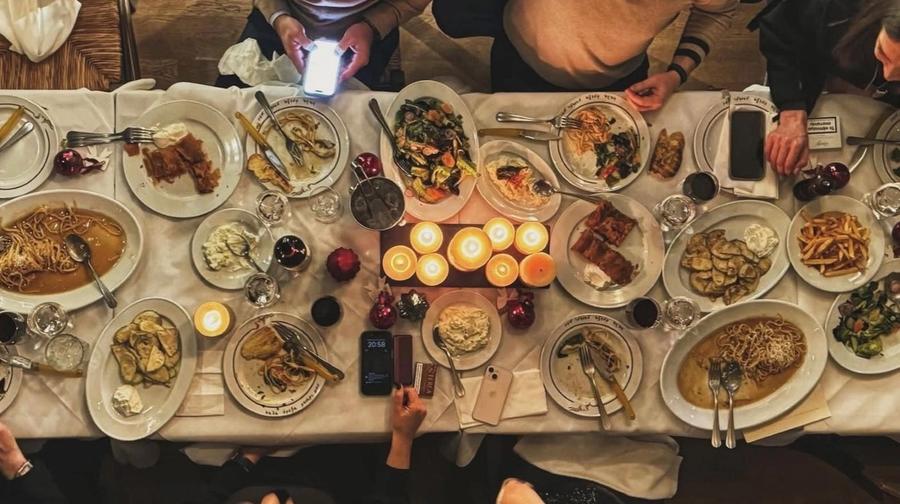 Manári Taverna — Open Fire Greek Kitchen — Athens