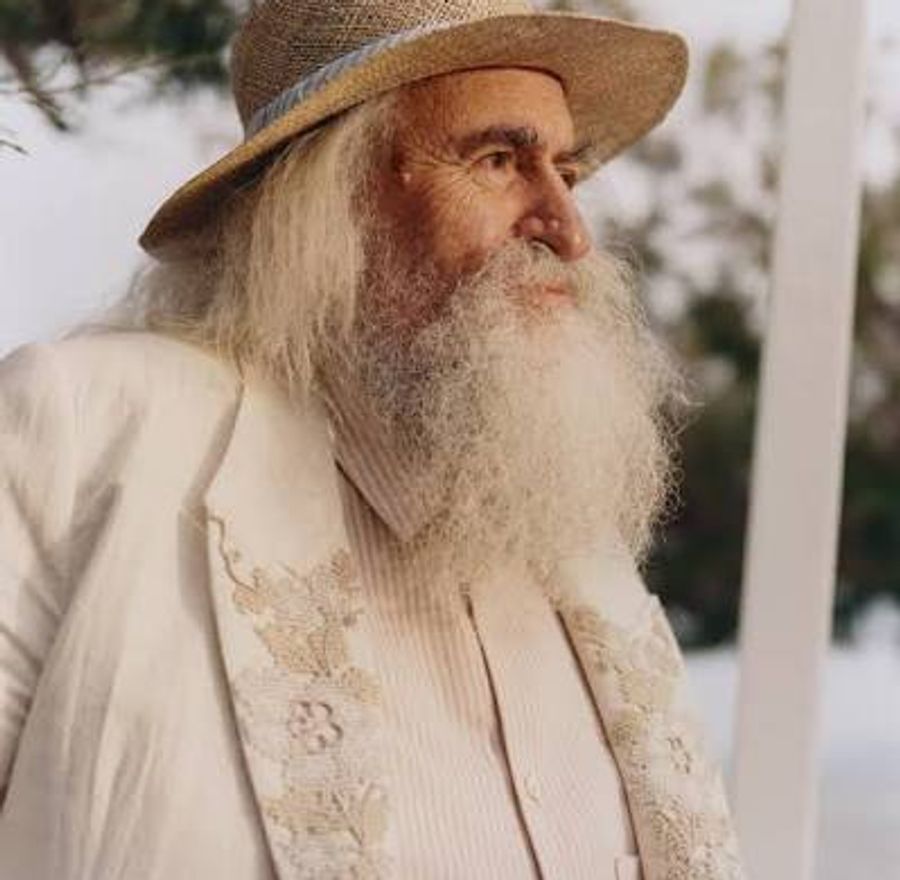 Charis Lales, sculptor, Athens