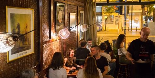 Au Revoir Bar