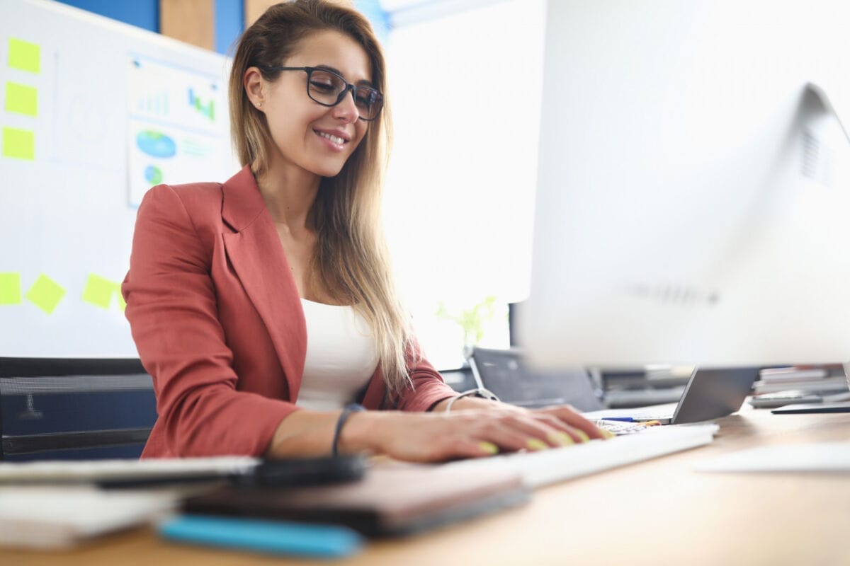 Estrategia geo seo para empresas con muchas sucursales y canales