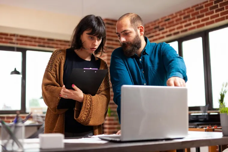 Cómo el machine learning está cambiando el juego en el comercio electrónico: machine learning en ecommerce