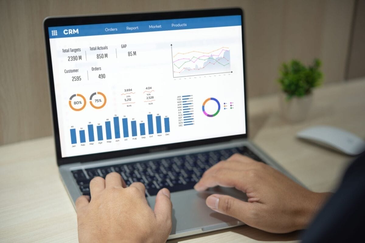 CMS 2024: Tendencias Reales para Sitios Corporativos que Exigen Resultados